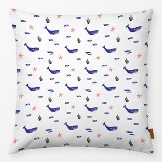 Kissen Whale Underwater