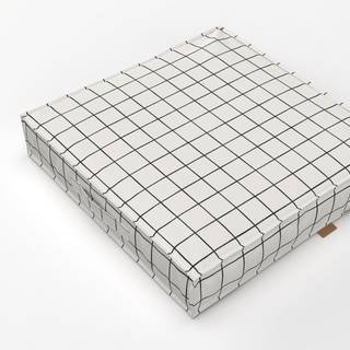Bodenkissen Thin Checks Black